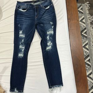 Judy Blue Dark Denim distressed Jeans skinny fit